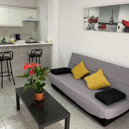 A 50 Metros De La Playa Feriehus Puerto de Santiago (Tenerife)