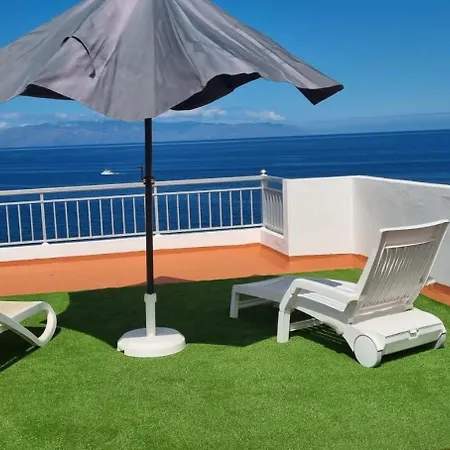 A 50 Metros De La Playa 펜션 *